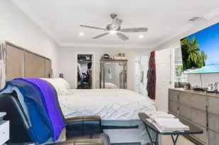 2045 Pinehurst Dr, West Palm Beach, FL 33407 - Photo 10