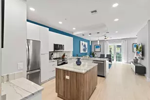 2241 NE 9th Ave, Wilton Manors, FL 33305 - Photo 4