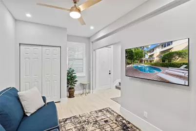 2241 NE 9th Avenue, Wilton Manors, FL 33305 - Photo 16
