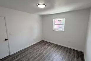 1063 NW 108th Terrace, Miami, FL 33168 - Photo 12