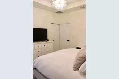 9207 W 33rd Lane, Hialeah, FL 33018 - Photo 24