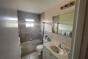 5300 Washington St, Hollywood, FL 33021 - Photo 10