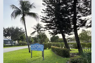 209 Oxford 200, West Palm Beach, FL 33417 - Photo 1
