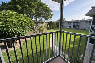 209 Oxford 200, West Palm Beach, FL 33417 - Photo 22