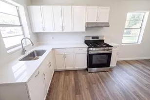 308 30th, Fort Pierce, FL 34947 - Photo 2