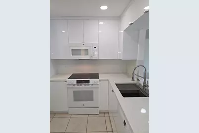 3905 N Nob Hill Road #206, Sunrise, FL 33351 - Photo 2
