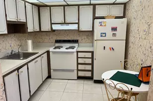 192 Flanders Dr, Delray Beach, FL 33484 - Photo 4
