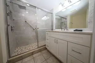 10187 Mangrove Dr, Boynton Beach, FL 33437 - Photo 12