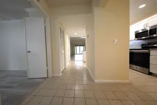 10187 Mangrove Dr, Boynton Beach, FL 33437 - Photo 2