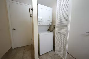 10187 Mangrove Dr, Boynton Beach, FL 33437 - Photo 16