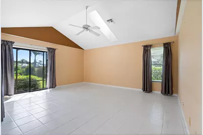 6606 Wood Lake Road, Jupiter, FL 33458 - Photo 22