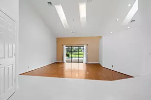 6606 Wood Lake Rd, Jupiter, FL 33458 - Photo 10