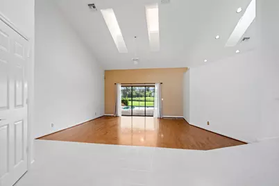 6606 Wood Lake Road, Jupiter, FL 33458 - Photo 10