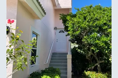 3008 Fairway Drive N, Jupiter, FL 33477 - Photo 2