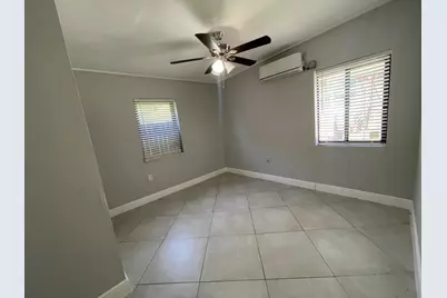 103 NW 7th Avenue #E, Pompano Beach, FL 33060 - Photo 8