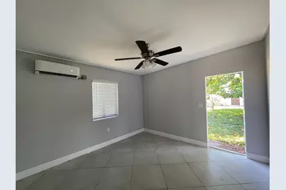 103 NW 7th Avenue #E, Pompano Beach, FL 33060 - Photo 4
