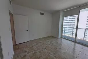 1900 N Bayshore Dr, Miami, FL 33132 - Photo 40