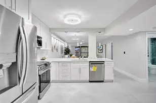 7146 Huntington Ln, Delray Beach, FL 33446 - Photo 1
