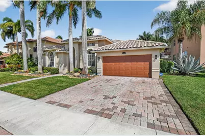 9946 Coronado Lake Drive, Boynton Beach, FL 33437 - Photo 4