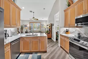 9946 Coronado Lake Dr, Boynton Beach, FL 33437 - Photo 16