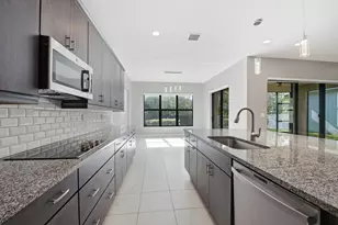 3791 NW 87th Way, Coral Springs, FL 33065 - Photo 18