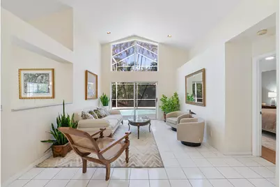 2016 Island Circle, Weston, FL 33326 - Photo 4