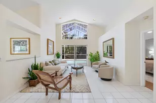 2016 Island Cir, Weston, FL 33326 - Photo 4