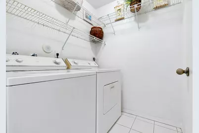 2016 Island Circle, Weston, FL 33326 - Photo 22