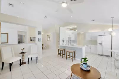 2016 Island Circle, Weston, FL 33326 - Photo 6