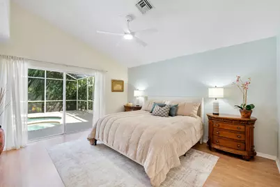 2016 Island Circle, Weston, FL 33326 - Photo 12