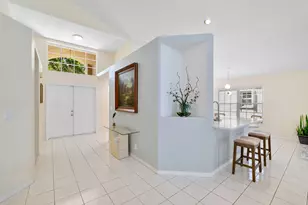 2016 Island Cir, Weston, FL 33326 - Photo 10