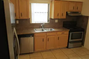 9077 E Highland Pines Dr, Palm Beach Gardens, FL 33418 - Photo 6