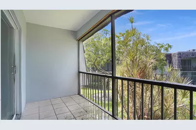 3125 Oakland Shores Drive #B202, Oakland Park, FL 33309 - Photo 36