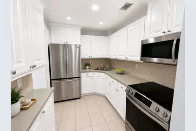 3125 Oakland Shores Drive #B202, Oakland Park, FL 33309 - Photo 2