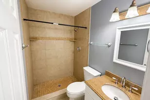 3125 Oakland Shores Dr, Oakland Park, FL 33309 - Photo 12