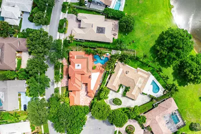2 Firestone Circle, West Palm Beach, FL 33401 - Photo 38