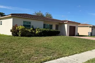 4733 Bison St, Boca Raton, FL 33428 - Photo 2