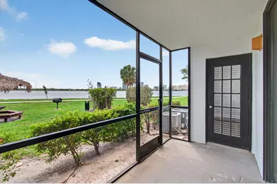 714 Executive Center Drive #13, West Palm Beach, FL 33401 - Photo 10