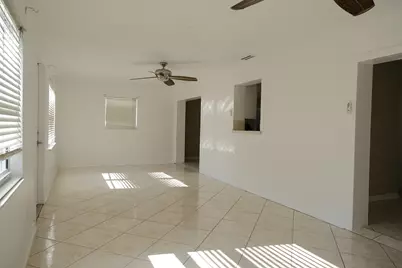 980 Woodland Avenue, West Palm Beach, FL 33415 - Photo 4