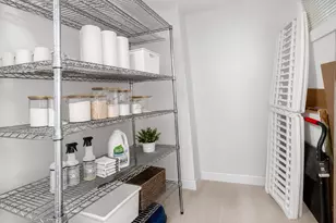 1717 N Bayshore Dr, Miami, FL 33132 - Photo 20