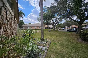 197 NW 113th Way, Coral Springs, FL 33071 - Photo 40