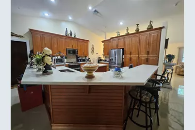 197 NW 113th Way, Coral Springs, FL 33071 - Photo 2