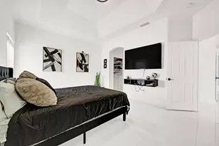 17021 NW 10th St, Pembroke Pines, FL 33028 - Photo 24