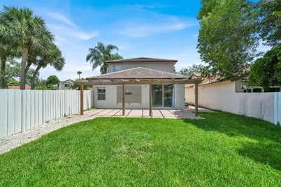17021 NW 10th Street, Pembroke Pines, FL 33028 - Photo 34