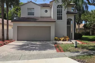 17021 NW 10th St, Pembroke Pines, FL 33028 - Photo 1