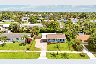 940 Dogwood Road, North Palm Beach, FL 33408 - Photo 40