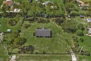 14566 Temple Blvd, The Acreage, FL 33470 - Photo 2