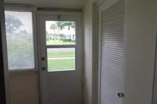 2679 Emory Dr E, West Palm Beach, FL 33415 - Photo 14