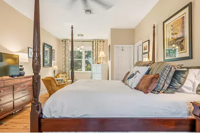687 Hampton Woods Lane SW, Vero Beach, FL 32962 - Photo 14
