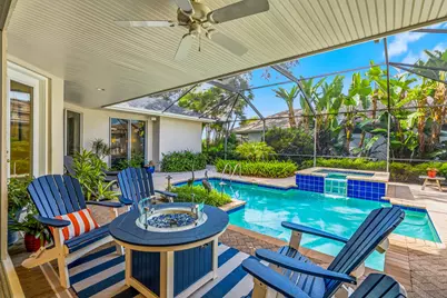 687 Hampton Woods Lane SW, Vero Beach, FL 32962 - Photo 2